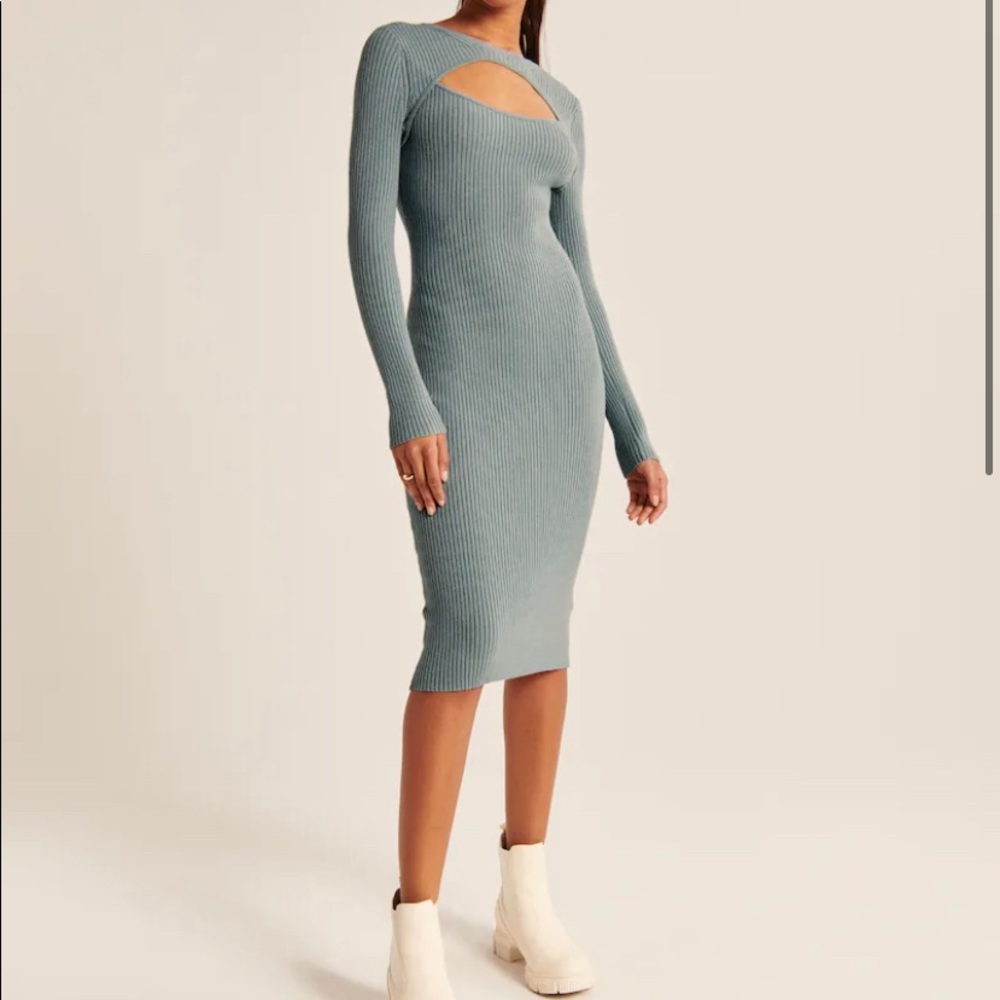 Abercrombie long sleeve cutout midi sweater dress